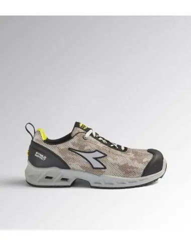 Vente Directe Chaussures de securité basses SHARK STABLE IMPACT LOW S1P SRC ESD 701.177673C8717 – Diadora