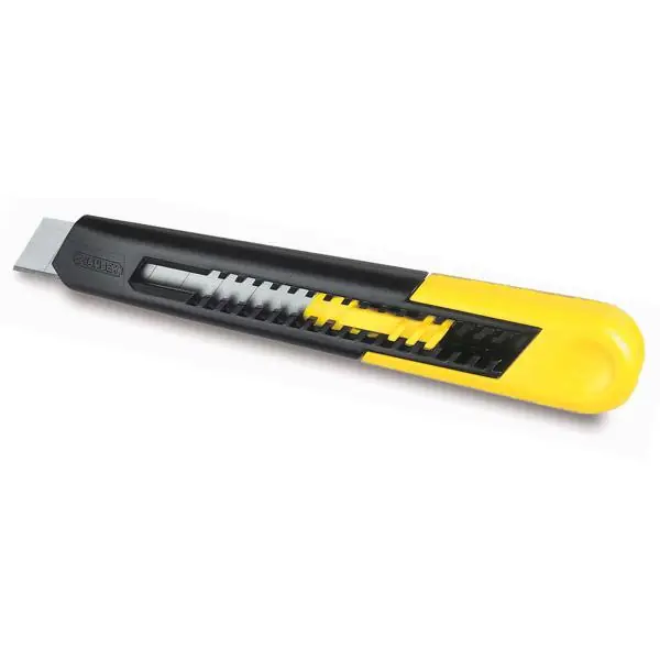 Cutter plastique SM18 18x165mm Top Vente